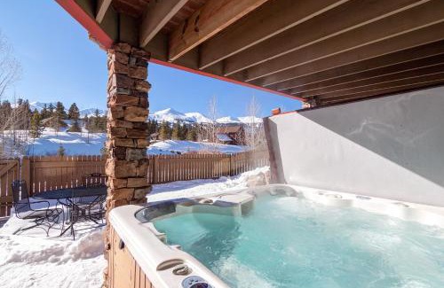 Vista Point House | Creekside Escape Home