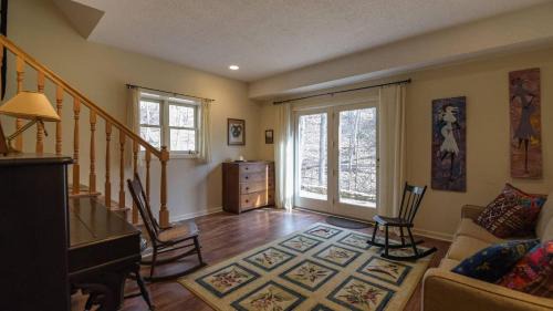 Asheville House | Creekside Mountain by AvantStay Private Sauna