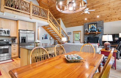 Wildwood Mountain Cabin | Creekview Cabin | Screened Porch With Indoor Wood Burning Fireplace