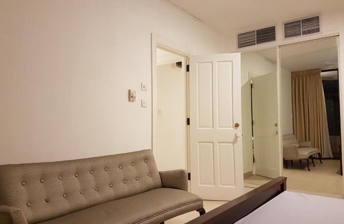 Kollupitiya Apartment | Crescat Residencies - 2 Bedroom Apt with Sea Views