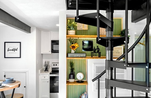 Luray Cabin | Crescent Moon Retreat~mins SNP