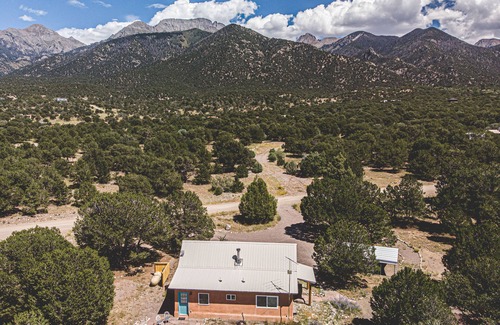 Baca Grande House | Crestone Mountain Retreat House: Quiet in Nature