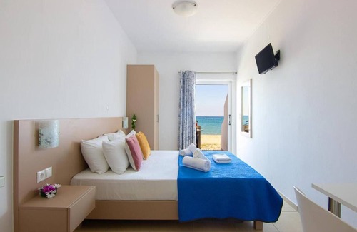 Fodele Apartment | Creta Beachfront Apartment for 2 persons by MPS
