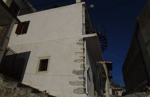 Kritsa House | Cretan house with roof terrace for 3 people