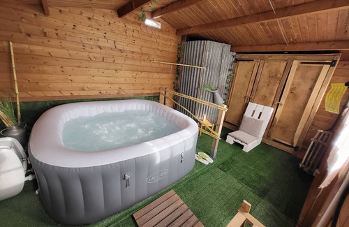 Issoudun-Letrieix Cottage | Creusoise country house with SPA and swimming pool