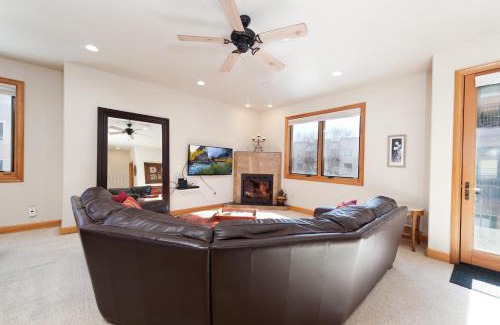 Durango House | Crimson Cliffs Unit 55