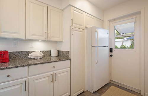 Old Northwood Historic District House | Crisp Coastal Home - Uber Popular Northwood Neighborhood of West Palm Beach