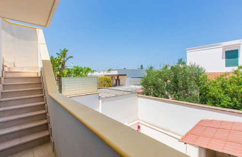 Pantanagianni-pezze Morelli Apartment | Cristallo apartment - child protection gate - beach under the house