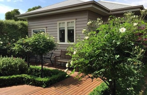Echuca Cottage | Crofton Cottage Port of Echuca - Heritage location