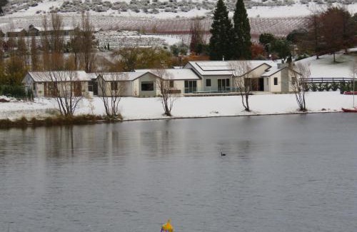 Lowburn Hotel | Cromwell Escape
