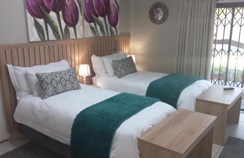 Kimberley House | Cronin Luxury accommodation Room 4