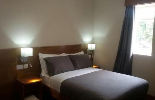 Glasgow Hotel | Crosshill House