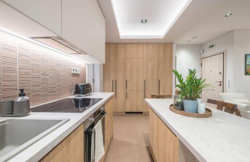 Koukaki Apartment | Crown Design Apt - Acropolis