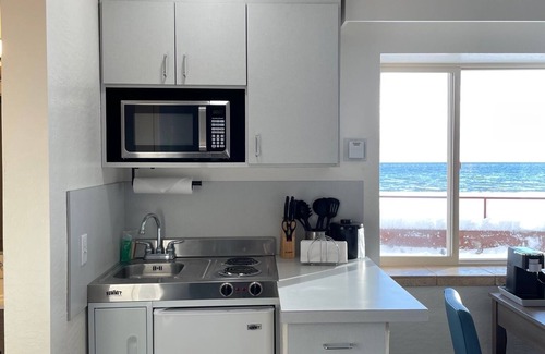Kings Beach Hotel | Crown Motel