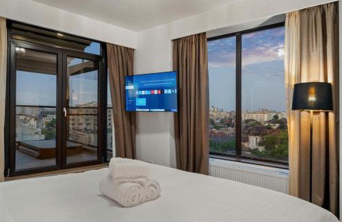 Bucharest City-Centre Apartment | Crown Penthouse - Luxurious, Spa & Vista , by Uni88 ApartHotel