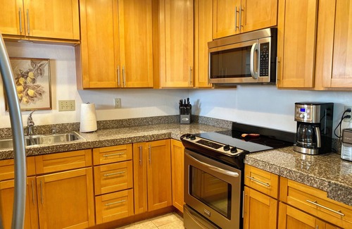 Crown Point House | Crown Point Beach Oasis - 2 Blocks to the Bay!