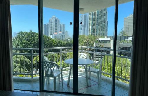Surfers Paradise Apartment | Crown Towers