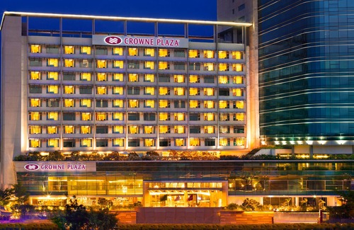 Prahlad Nagar Hotel | Crowne Plaza Ahmedabad City Centre, an Ihg Hotel