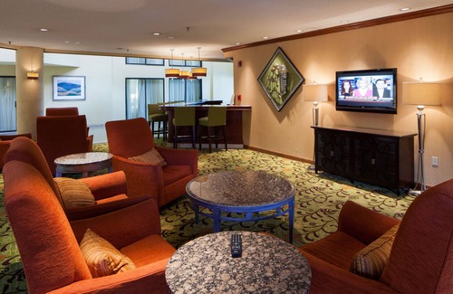 Hickory Hotel | Crowne Plaza Hotel Hickory by IHG