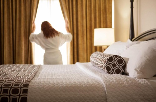 Hickory Hotel | Crowne Plaza Hotel Hickory by IHG