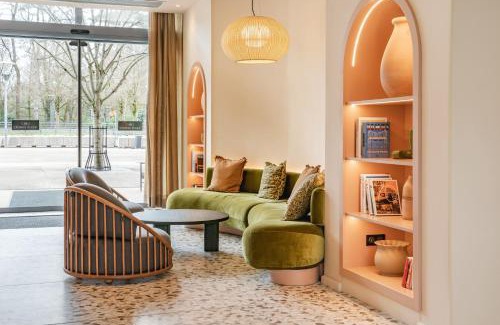 6th Arrondissement Hotel | Crowne Plaza Lyon - Cité Internationale