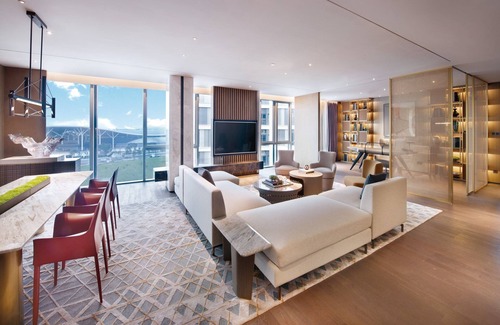 Shajing Hotel | Crowne Plaza Shenzhen World Exhibition and Convention Center by IHG