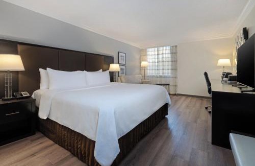 Montebello Hotel | Crowne Plaza Suffern-Mahwah by IHG
