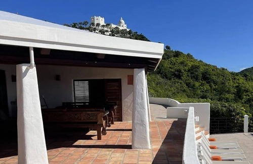 Sion Farm Villa | CRUCIAN HACIENDA