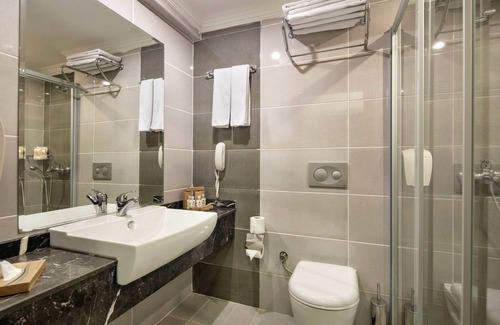Kemer Resort | Crystal Aura Beach Resort & Spa – All Inclusive