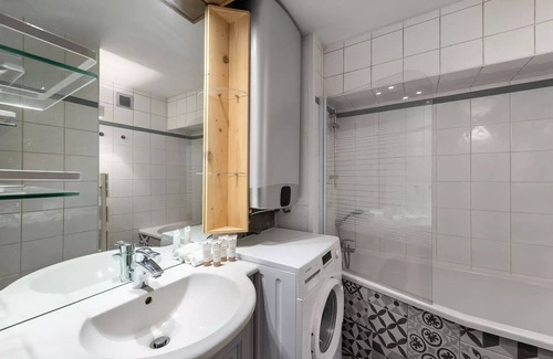 Le Praz Apartment | Crystal Farm Residence - 3 Rooms for 4 People