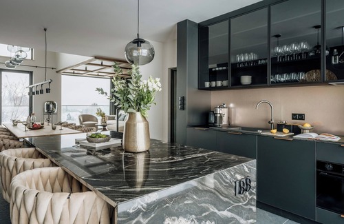 Male Ciche Ski Chalet | Crystal Pine Spa - LoftAffair Collection
