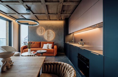 Male Ciche Ski Chalet | Crystal Pine Spa - LoftAffair Collection