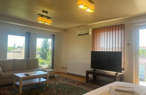 Turda Villa | Crystal Salin