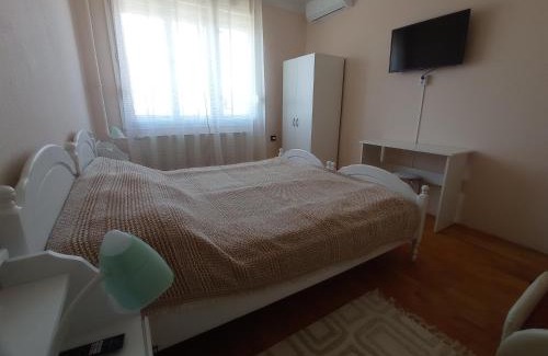 Tarcal Apartment | CsászárLak Vendégház