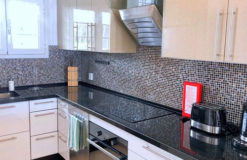 Sitio de Calahonda Apartment | CS160 Charming and spacious beachfront penthouse in Playa Lucera, between Fuengirola and Marbella
