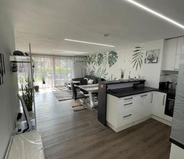 Agard Apartment | Családi Fészek