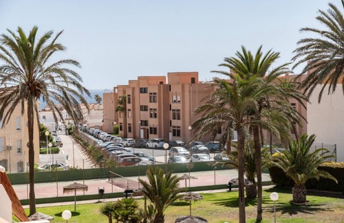 Retamar Apartment | CT 288 AL Faro's Retamar Cuddly Nest for 2