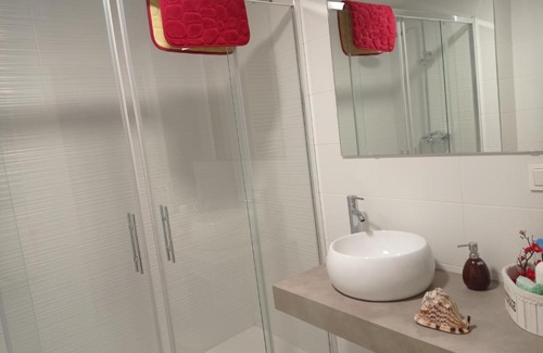 Zamora Apartment | CUATRO CAMINOS