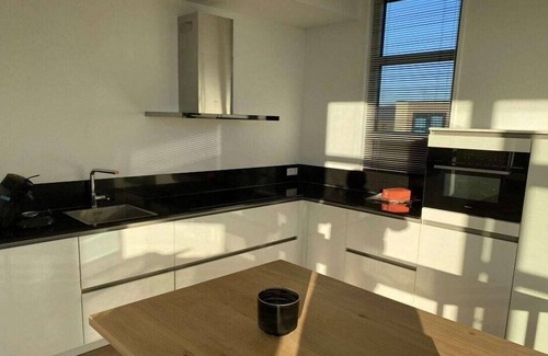 Olburgen House | Cube Maximum MA76 Comfortable
