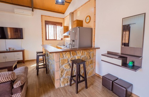 Obejo Ski Chalet | Cubo's Apto Cerro Muriano/air conditioning/free wifi