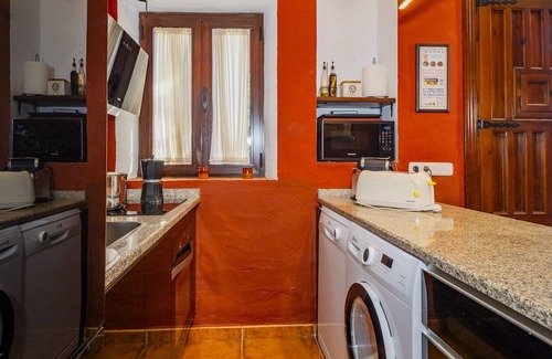 Alcala del Valle Cottage | Cubo's Casa Rural Hacienda El Baldio/Dehesa/rural accommodation/pool