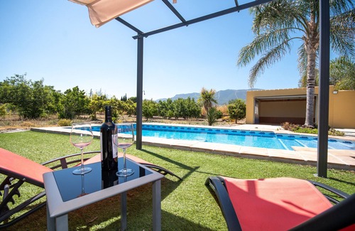 Alhaurin el Grande Cottage | Cubo's Finca de la Rosa/free wifi/private pool