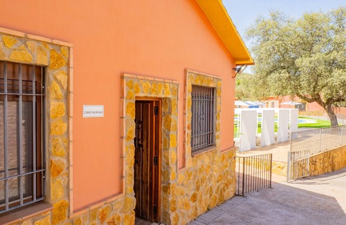 Obejo Ski Chalet | Cubo's Private Family Hacienda El Encinar/air conditioning/free wifi