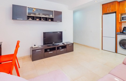 Bailen-Miraflores Apartment | Cubo's Tejares Malaga Apartment/urban center/free wifi