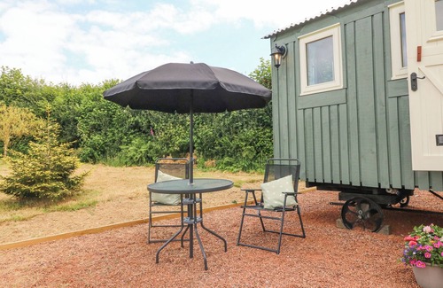 Brayford Cottage | CUCKOO'S NEST, romantic, character holiday cottage in South Molton