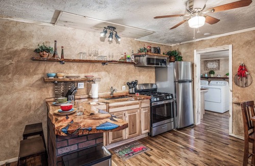 Ruidoso Cabin | Cuddle Up In the Upper Canyon!