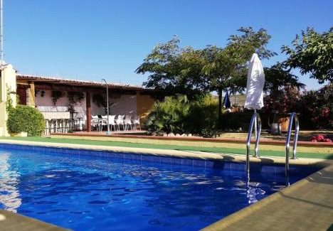 Cullar House | Cueva el Monteron