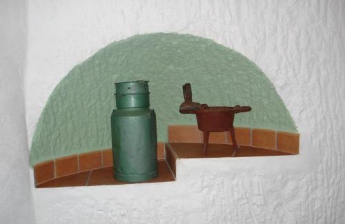 Benalua de Guadix House | Cuevas La Chumbera