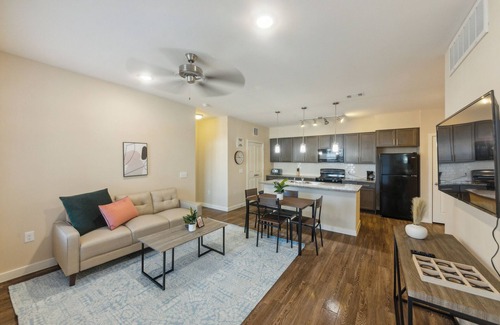 Southeast Houston Apartment | Cullen 3211 I New Construction 2Bd Apt I Gated