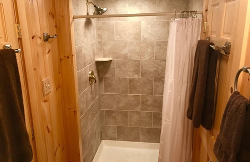 Frankford House | CULVER LAKE - LAKEFRONT ESCAPE